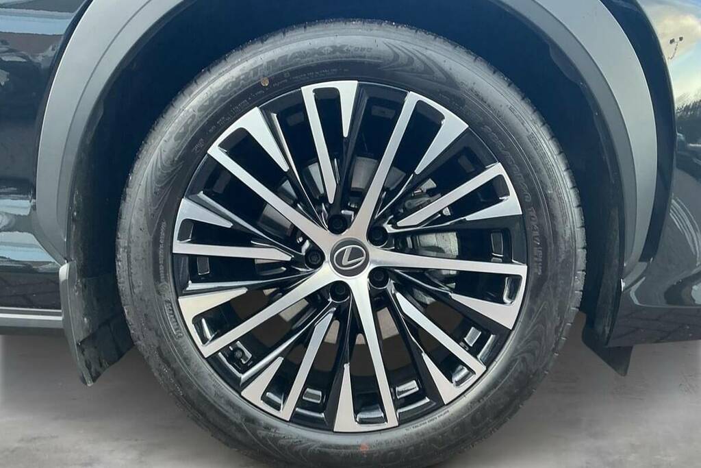 Lexus RZ 350E 165Kw Premium 77 Kwh 20 Wheels #6