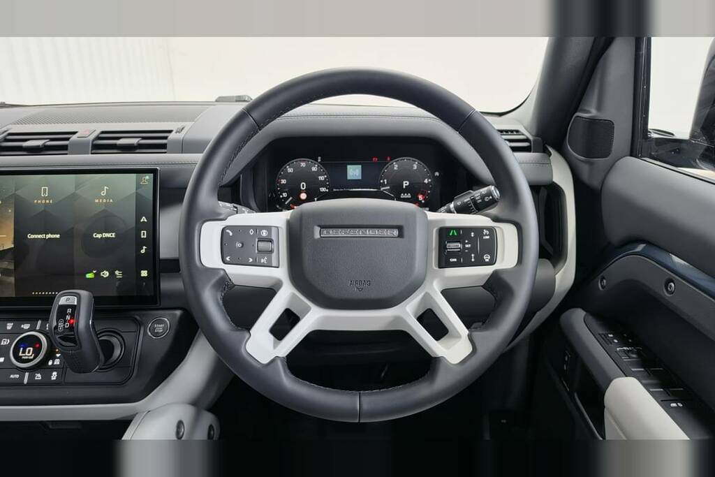 Land Rover Defender 110 Land Rover Defender Estate 3.0 D250 X-dynam Blue #15
