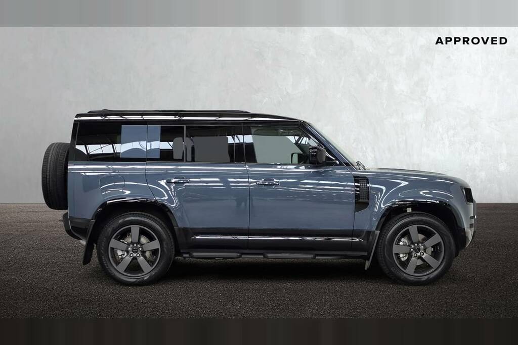 Land Rover Defender 110 3.0 D250 X-dynamic Se 110 Blue #5