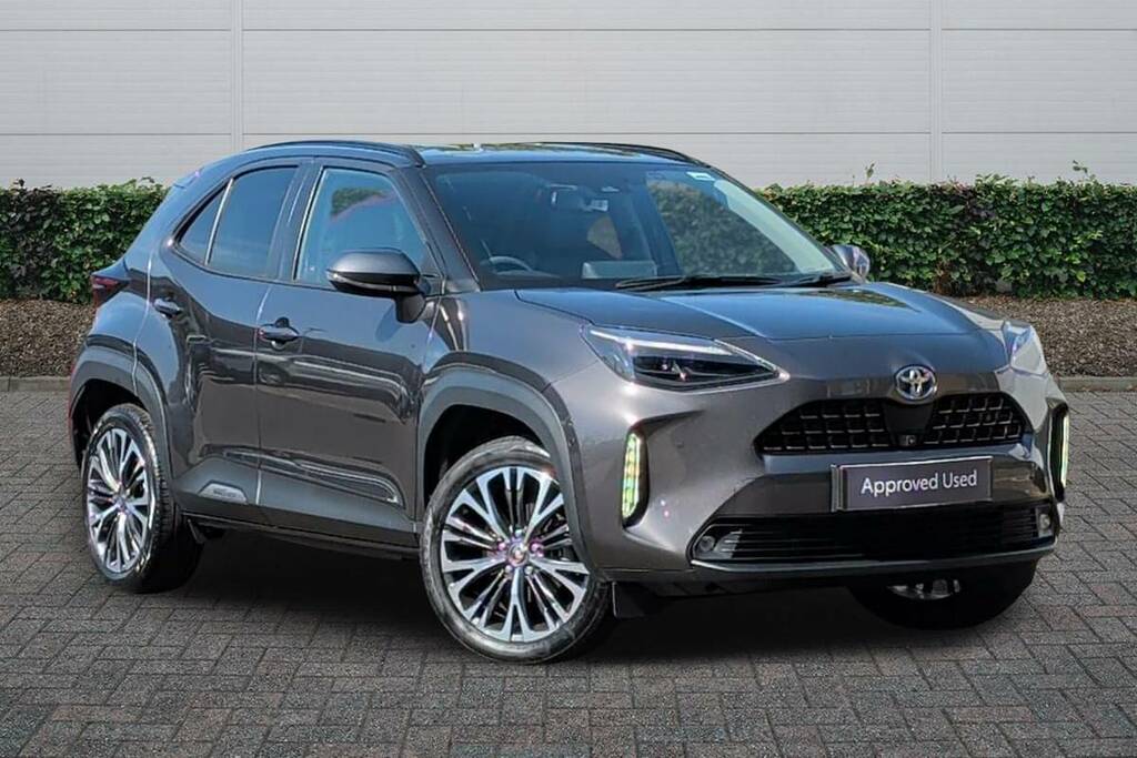 Toyota Yaris Cross 1.5 Hybrid Excel Cvt Grey #3