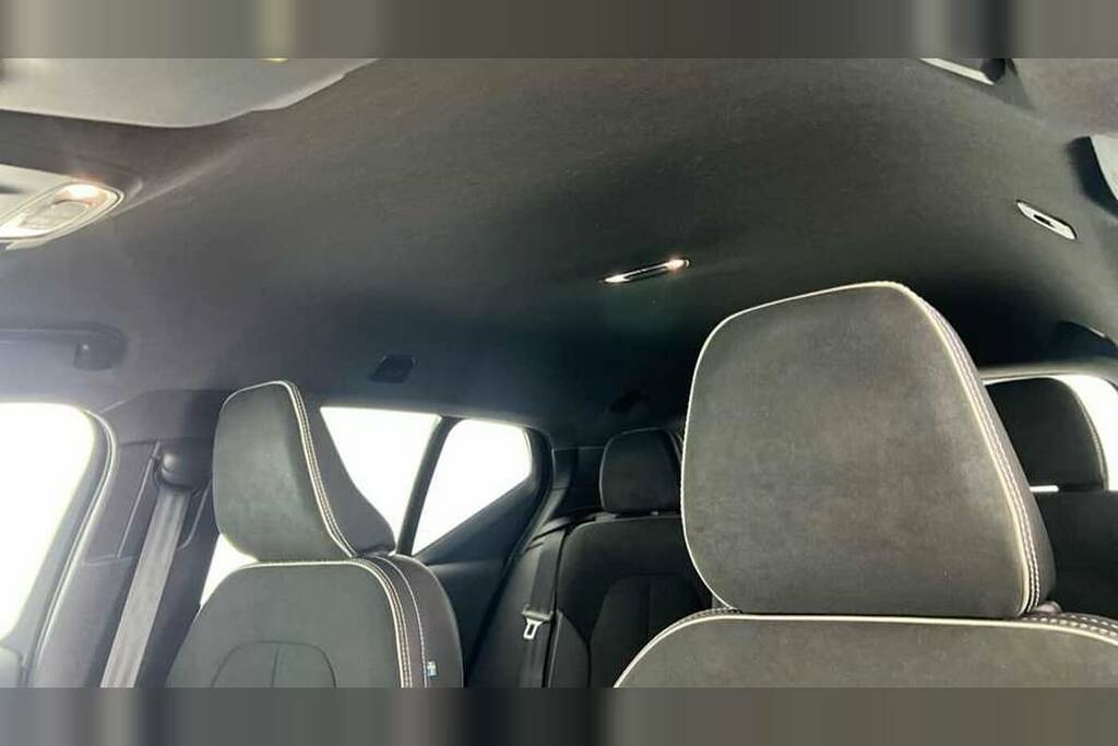 Volvo XC40 2.0 B4p R Design Awd 7 Speed Black #5