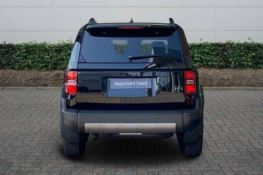 Toyota Land Cruiser 2.8 D-4d 48V 205 Invincible Pan Rf5 St Black #4