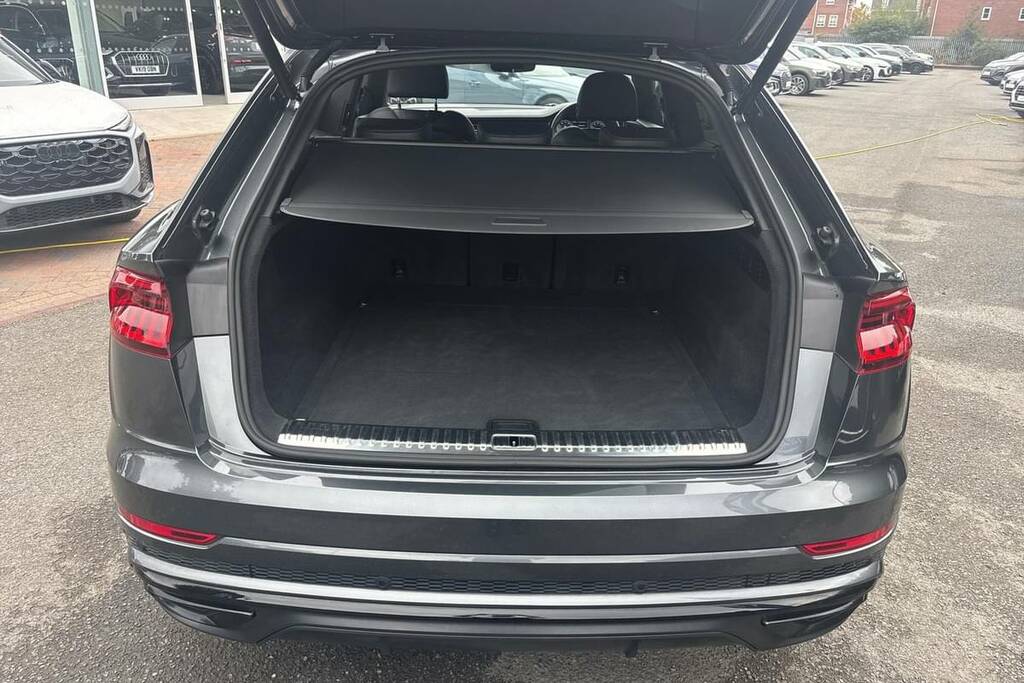 Audi Q8 55 Tfsi Quattro Black Edition Tiptronic W022CUX Grey #2
