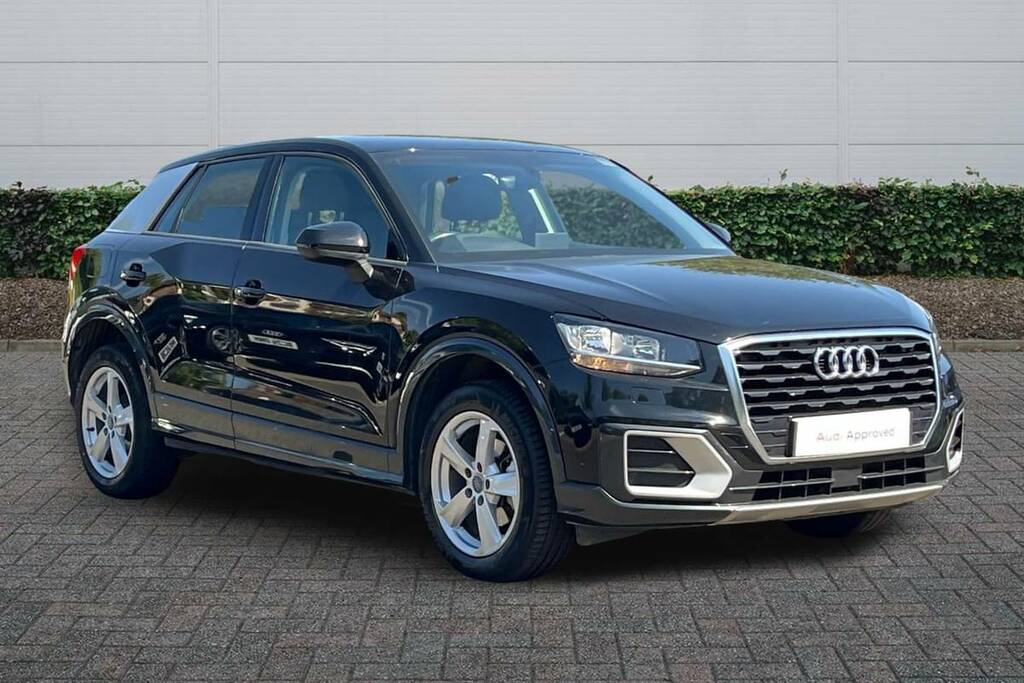 Audi Q2 30 Tfsi Sport Black