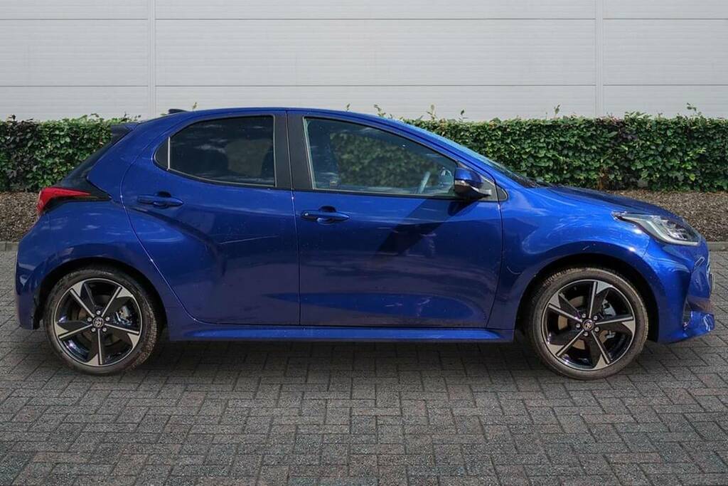 Toyota Yaris 1.5 Hybrid 130 Excel Cvt Blue #5