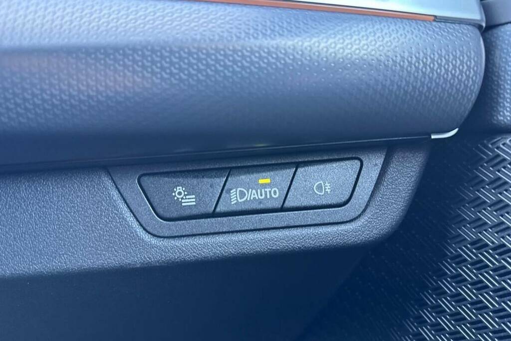 BMW X1 1.5 30E 16.3Kwh Xline Suv Plug-in Hybri  #18