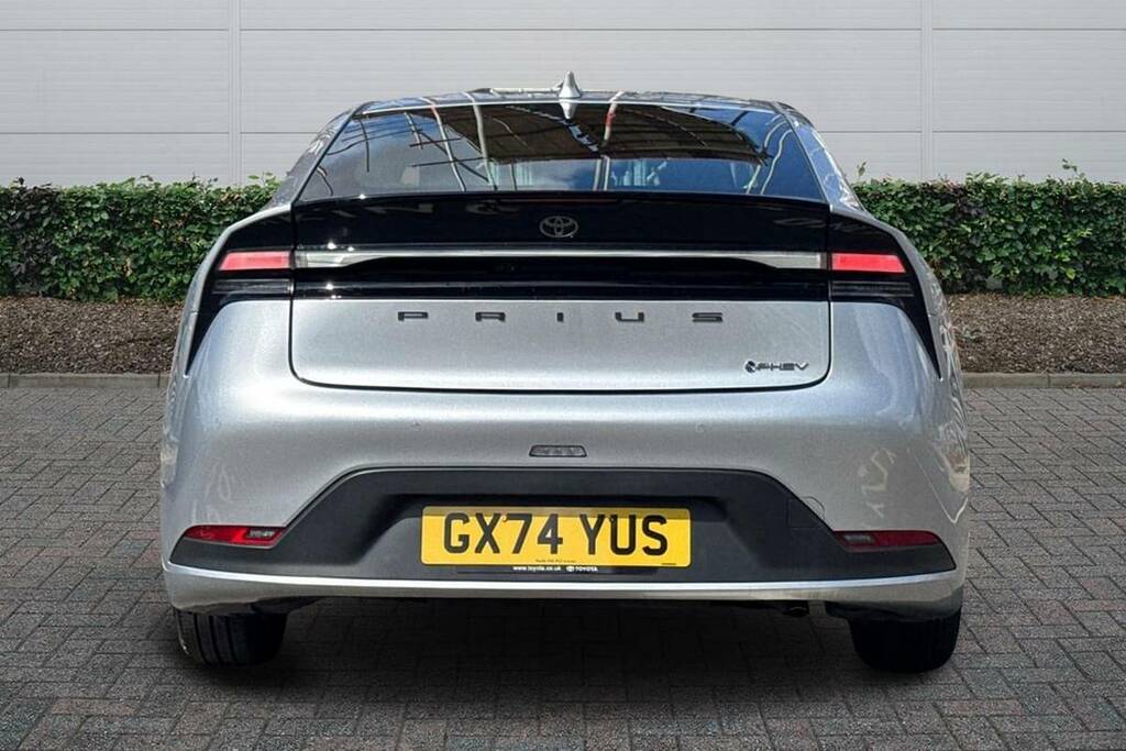 Toyota Prius 2.0 Phev Design Cvt Silver #4