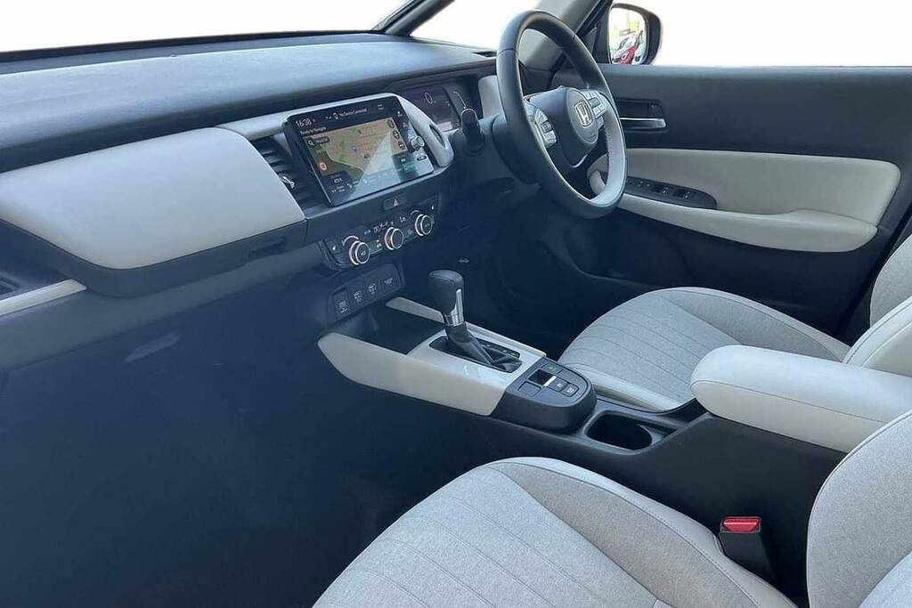 Honda Jazz 1.5 I-mmd Hybrid Ex Ecvt Black #2