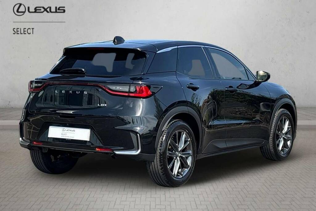 Lexus LBX 1.5 Premium Plus E-cvt Black #2