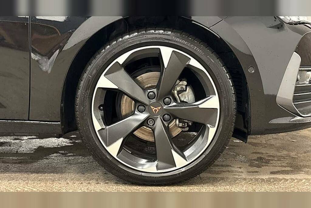 Cupra Leon 1.5 Etsi V1 Dsg Black #5