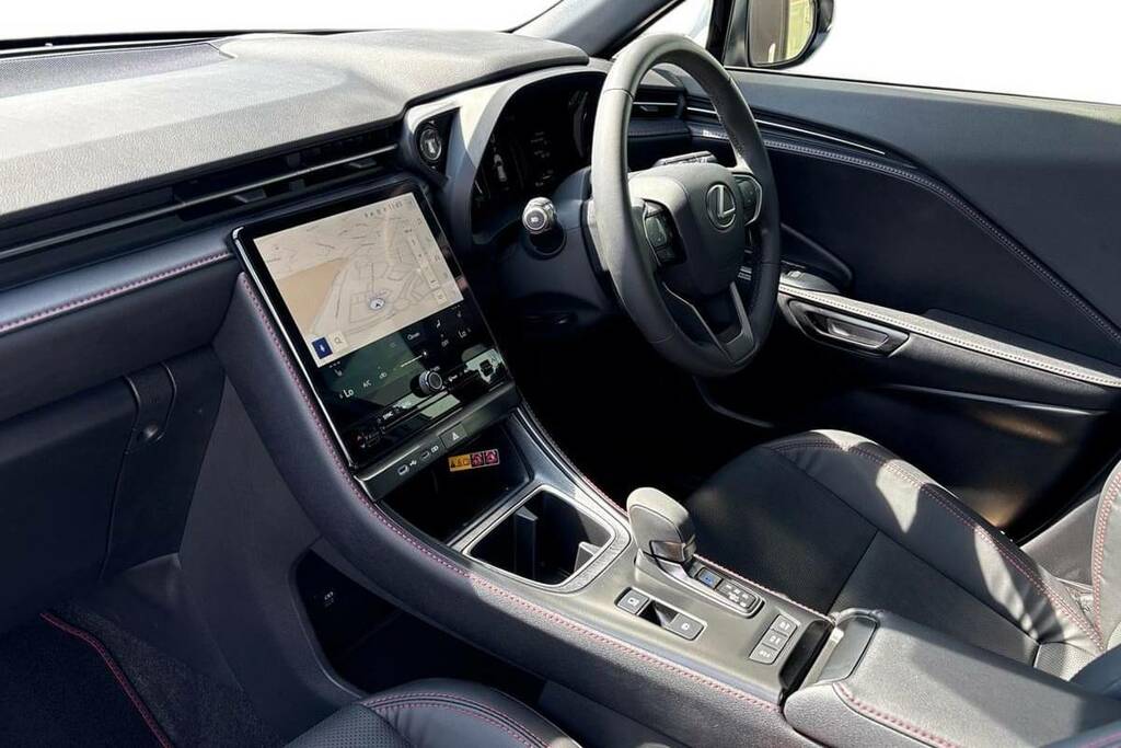 Lexus LBX 1.5 Premium Plus E-cvt Grey #5