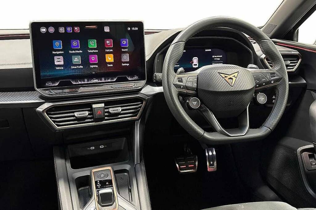 Cupra Leon 1.5 Etsi 150 V2 Dsg KS25YEF Black #2
