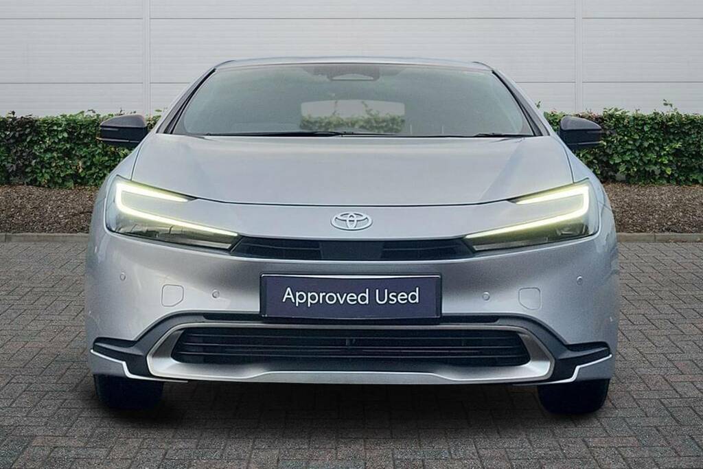 Toyota Prius 2.0 Phev Design Cvt Silver #3