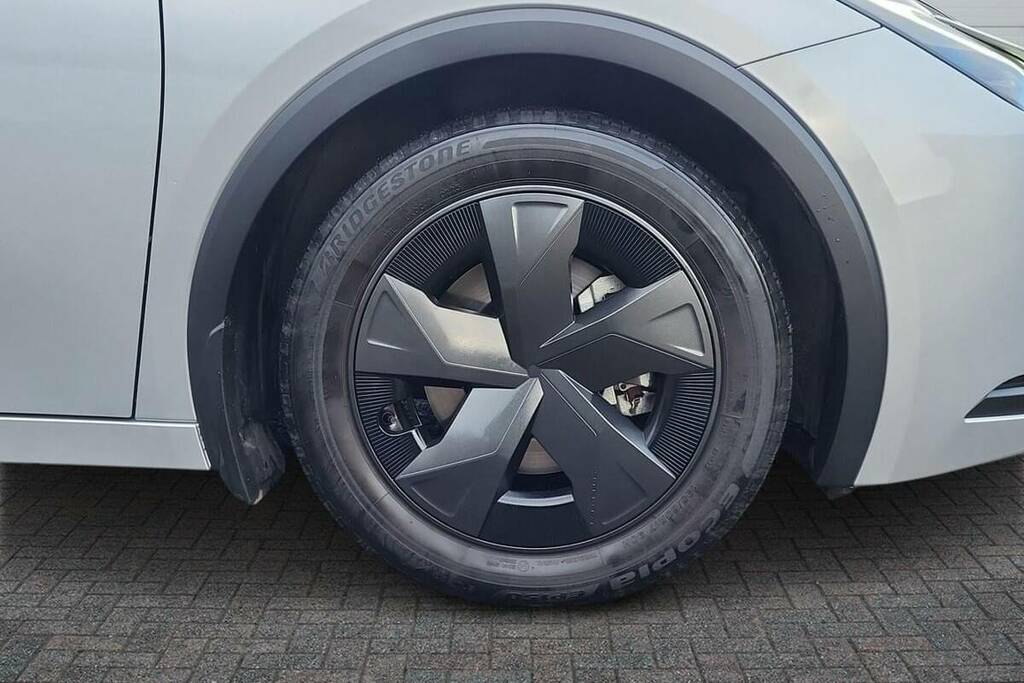Toyota Prius 2.0 Phev Design Cvt Silver #6