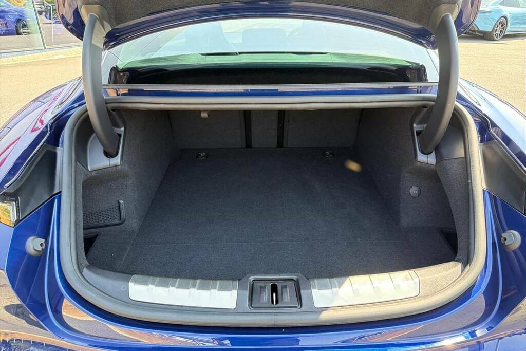 Porsche Taycan 560Kw Turbo S 93Kwh 22Kw 5 Seat  #7