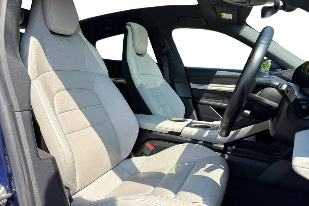 Porsche Taycan 420Kw 4S 93Kwh Blue #5