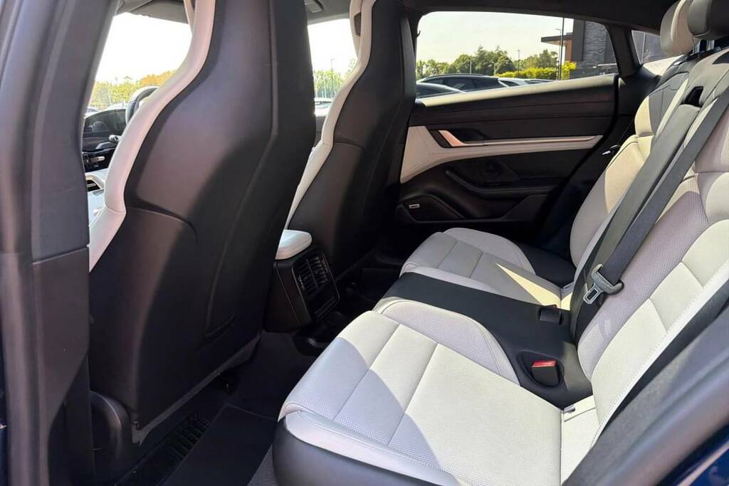 Porsche Taycan 560Kw Turbo S 93Kwh 22Kw 5 Seat  #26