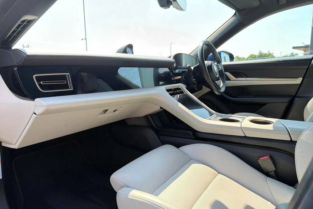 Porsche Taycan 560Kw Turbo S 93Kwh 22Kw 5 Seat  #23