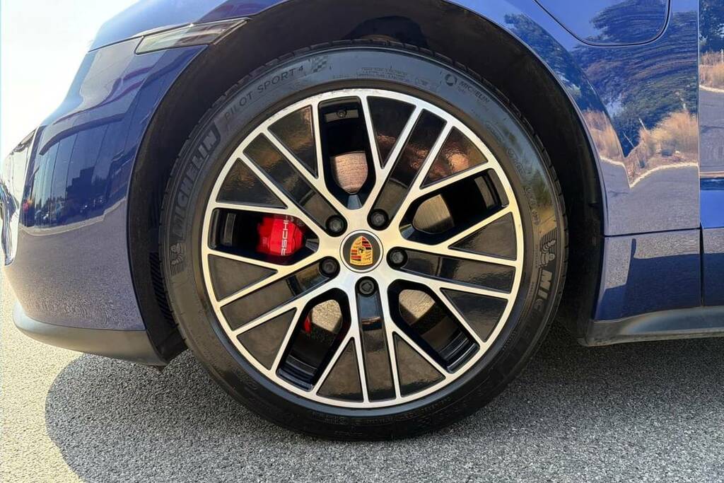 Porsche Taycan 560Kw Turbo S 93Kwh 22Kw 5 Seat  #11