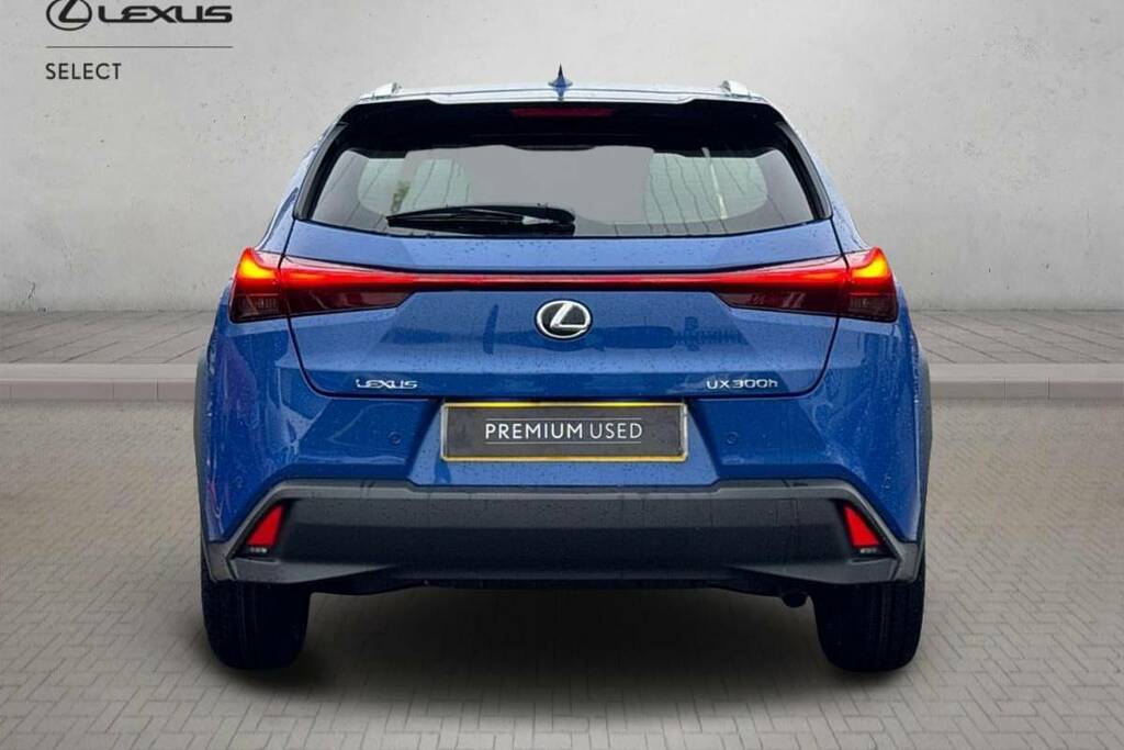 Lexus UX 300H 2.0 Premium Cvt FT75AVN  #4
