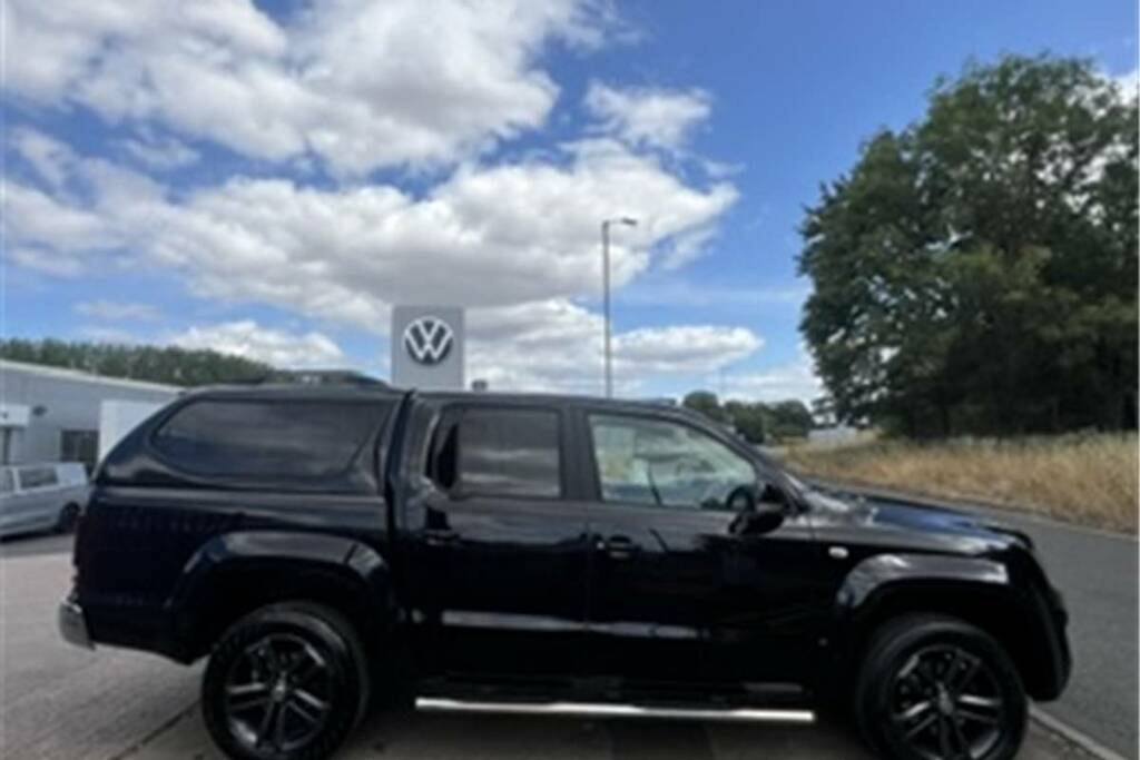 Volkswagen Amarok Dcab Pick Up Highline 3.0 V6 Tdi 204 Bmt 4M Black #2
