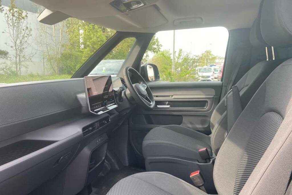 Volkswagen ID.Buzz 210Kw Commerce Plus 79Kwh Green #2