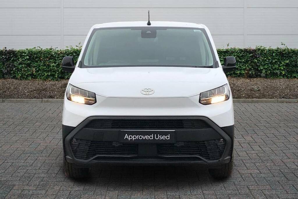 Toyota Proace City Icon Van 50Kwh White #3
