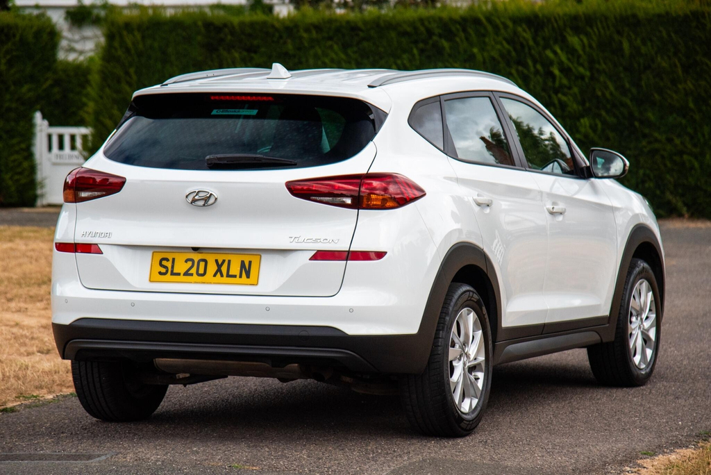 Hyundai Tucson 1.6 Gdi Se Nav 2Wd White #15