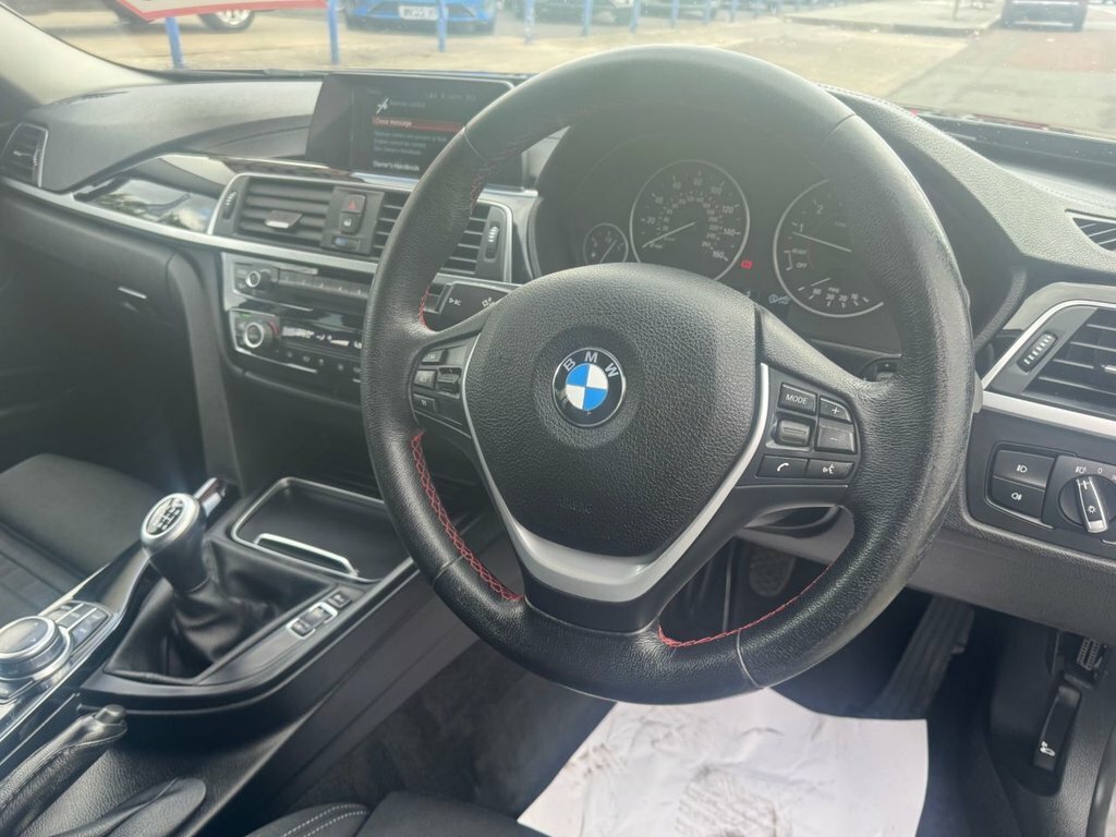 BMW 3 Series 2L Sport Black #2