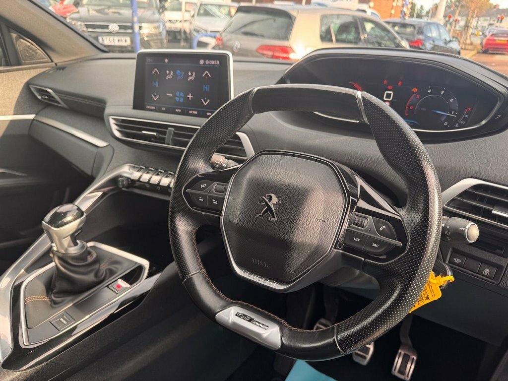 Peugeot 3008 1.5L Gt Line White #5