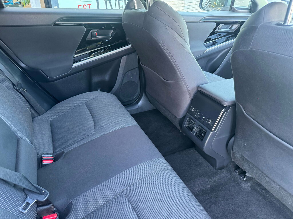 Subaru Solterra 71.4Kwh Limited Awd Black #23