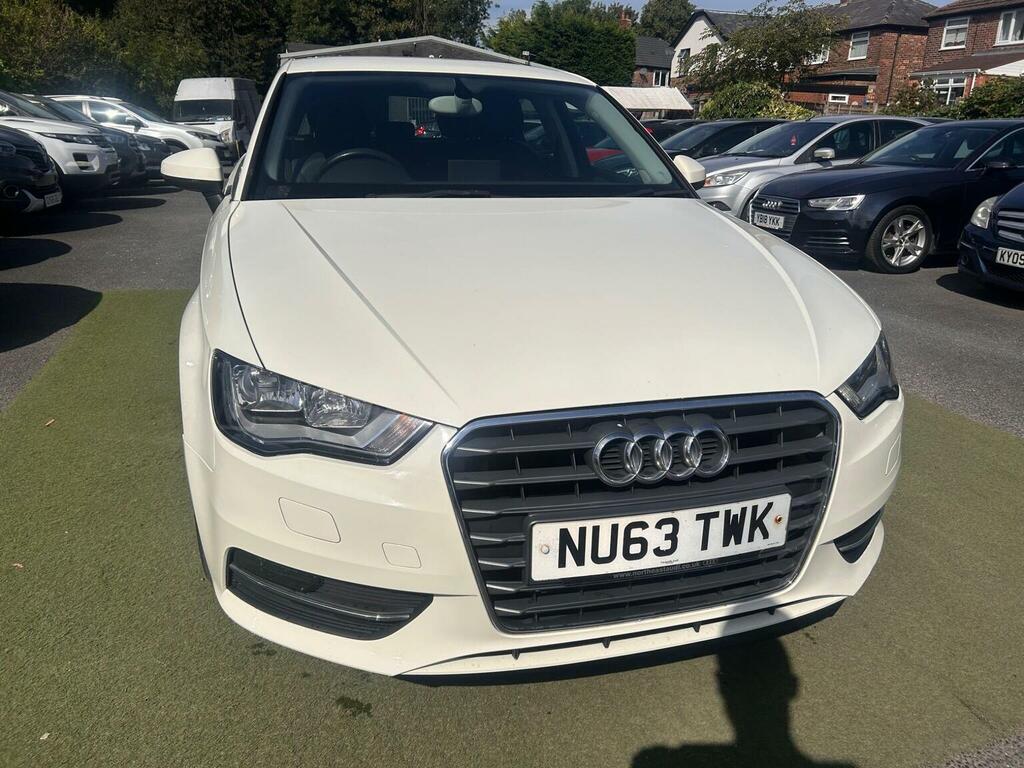 Audi A3 Hatchback 1.6 Tdi Se Sportback Euro 5 Ss 2 White #4