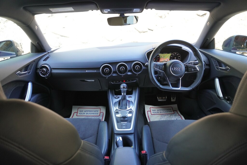 Audi TT 2.0 Tfsi 40 Sport Blue #2