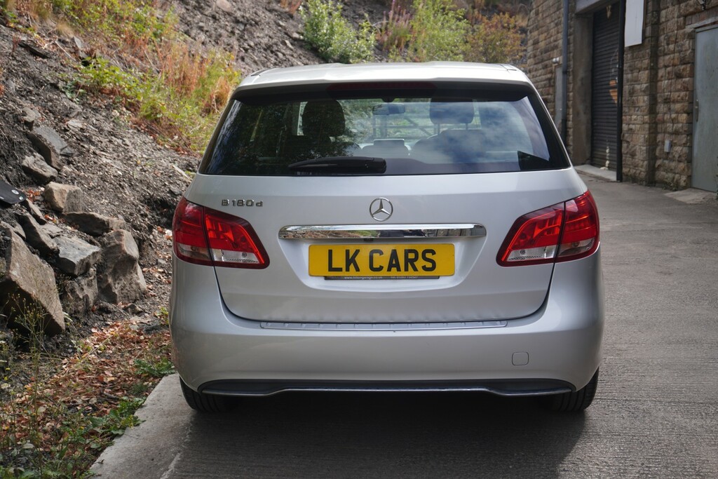 Mercedes-Benz B Class 1.5 B180d Amg Line Euro 6 Ss Grey #7