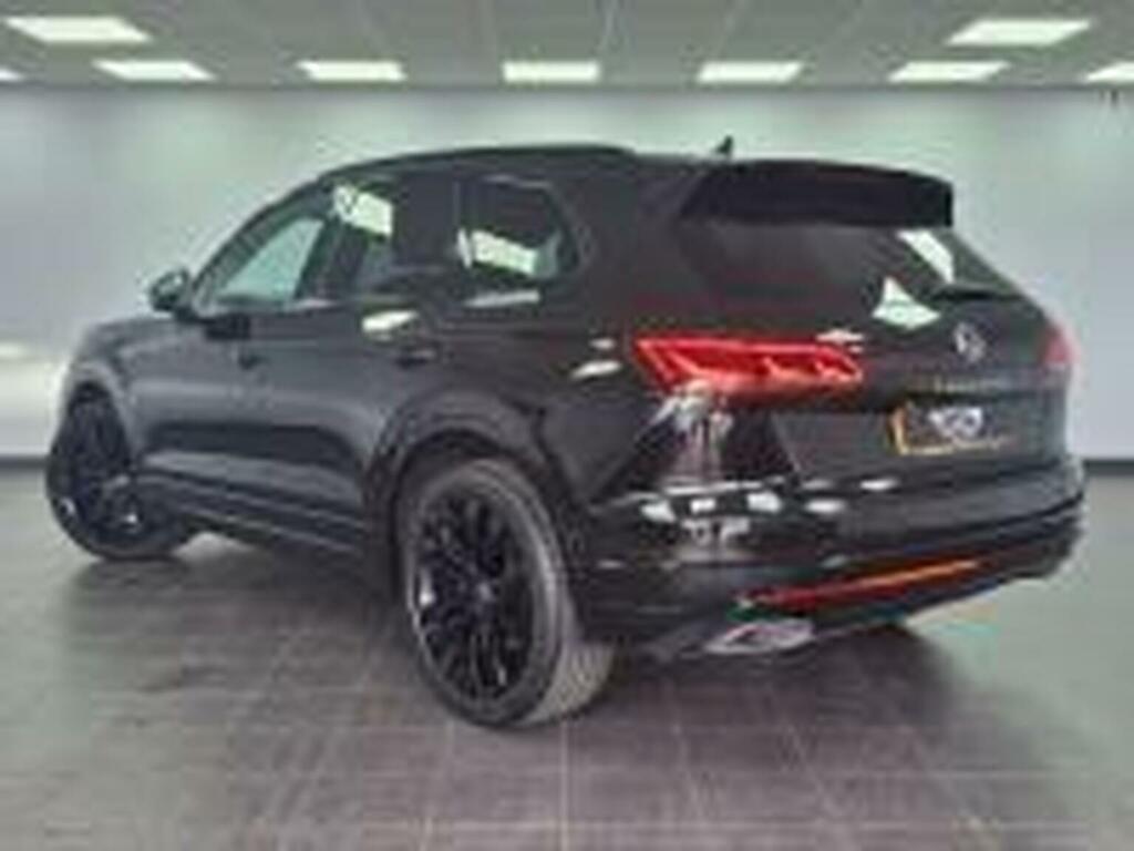 Volkswagen Touareg 3.0 Tdi V6 Black Edition Tiptronic 4Motion Euro 6 Black #3