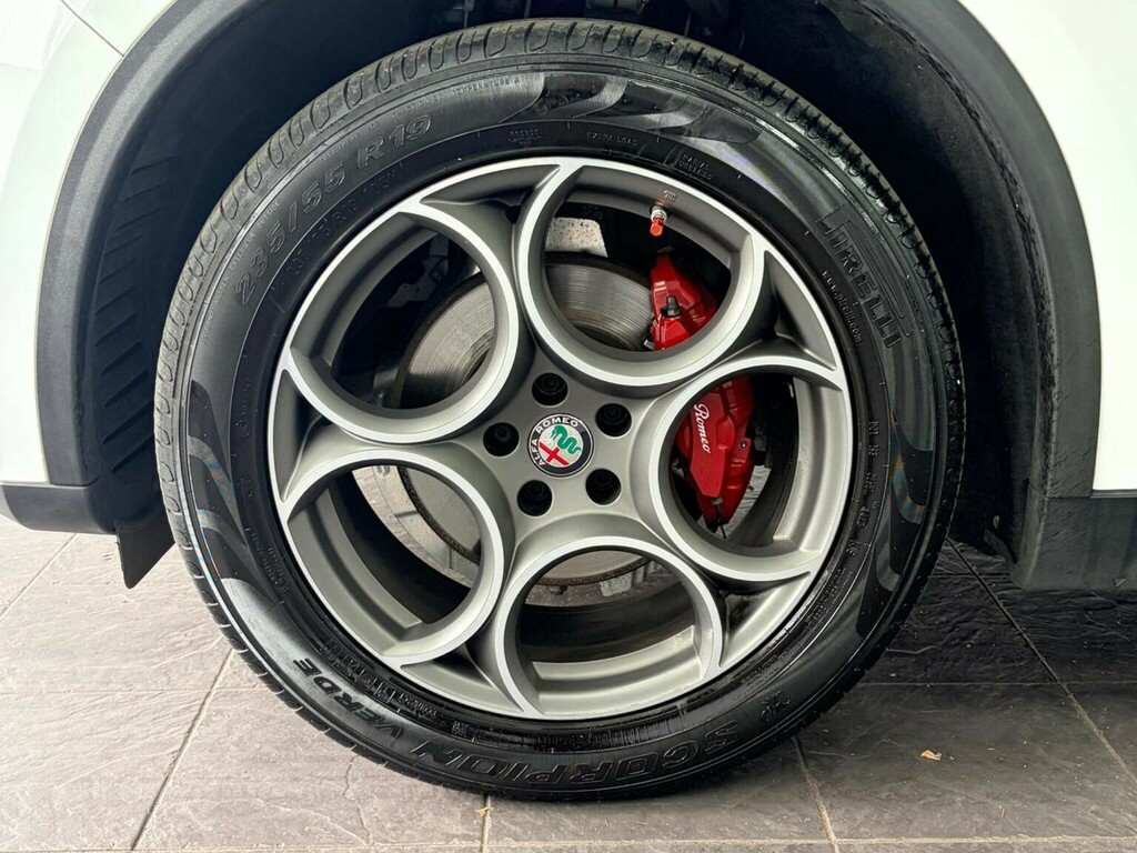 Alfa Romeo Stelvio Stelvio V6 Bt Quadrifoglio Awd Grey #22
