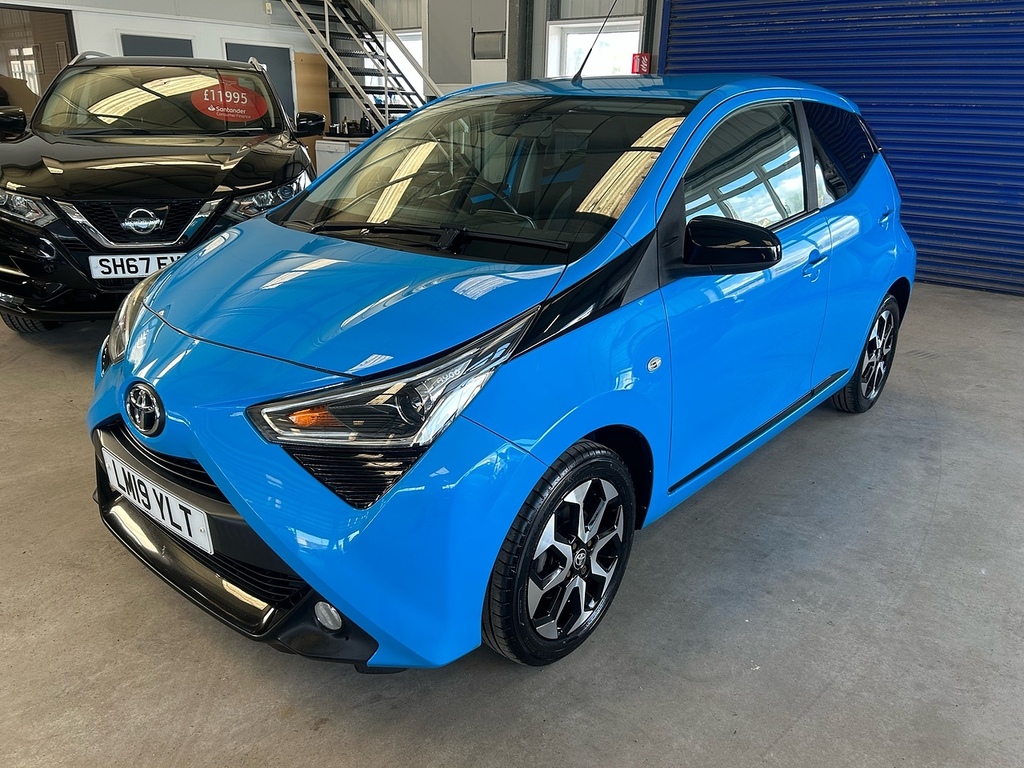Toyota Aygo Vvt-i X-trend LM19YLT Blue #2