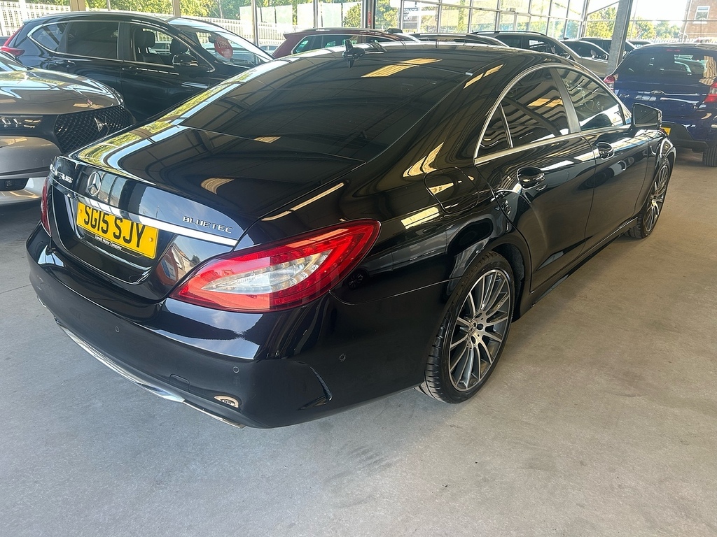 Mercedes-Benz CLS Cls220 Bluetec Amg Line Black #4
