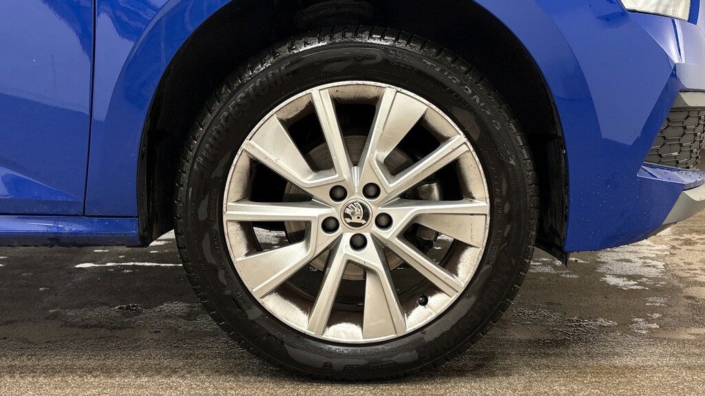Skoda Kamiq 1.0 Tsi Se Blue #4