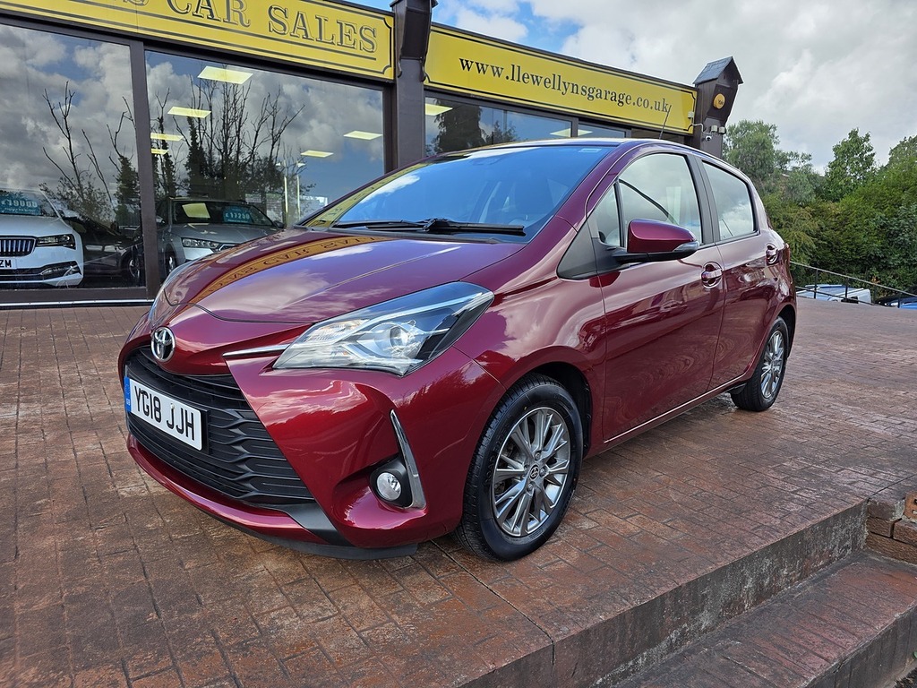 Toyota Yaris Vvt-i Icon Red #3