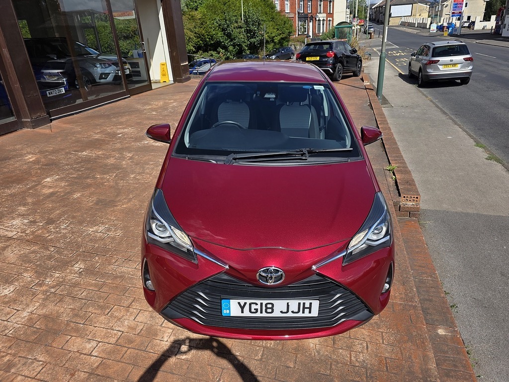 Toyota Yaris Vvt-i Icon Red #6
