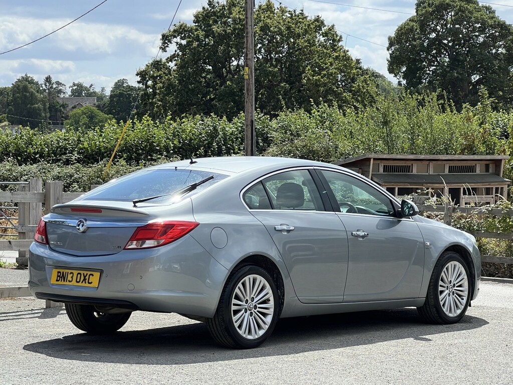 Vauxhall Insignia Insignia Sri Cdti Ecoflex Ss White #16