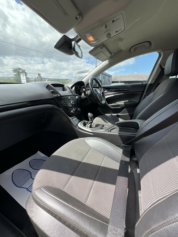 Vauxhall Insignia Insignia Sri Cdti Ecoflex Ss White #18