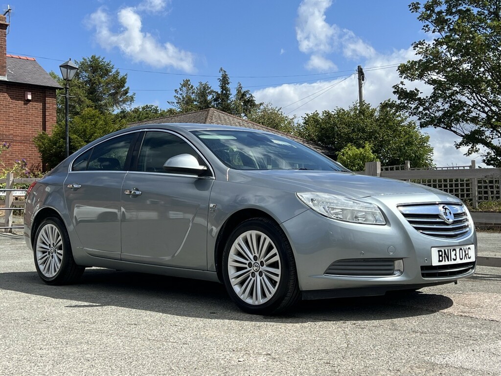 Vauxhall Insignia Insignia Sri Cdti Ecoflex Ss White #22