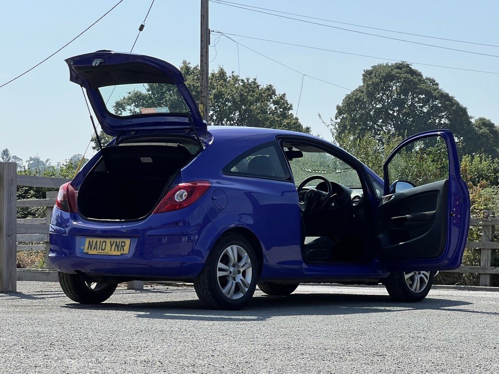 Vauxhall Corsa Hatchback 1.2 I 16V Energy 2010 Blue #3