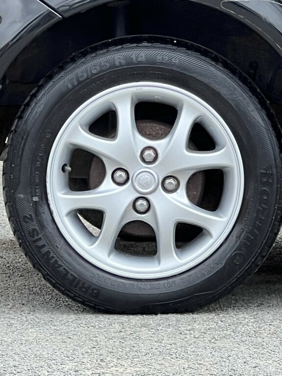 Toyota Yaris 1.5 Hybrid Icon Cvt  #6