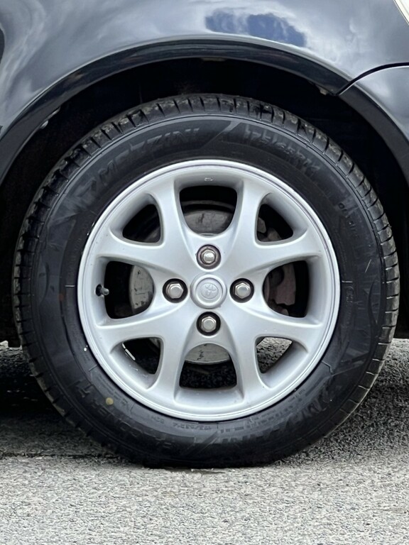 Toyota Yaris 1.5 Hybrid Icon Cvt  #12
