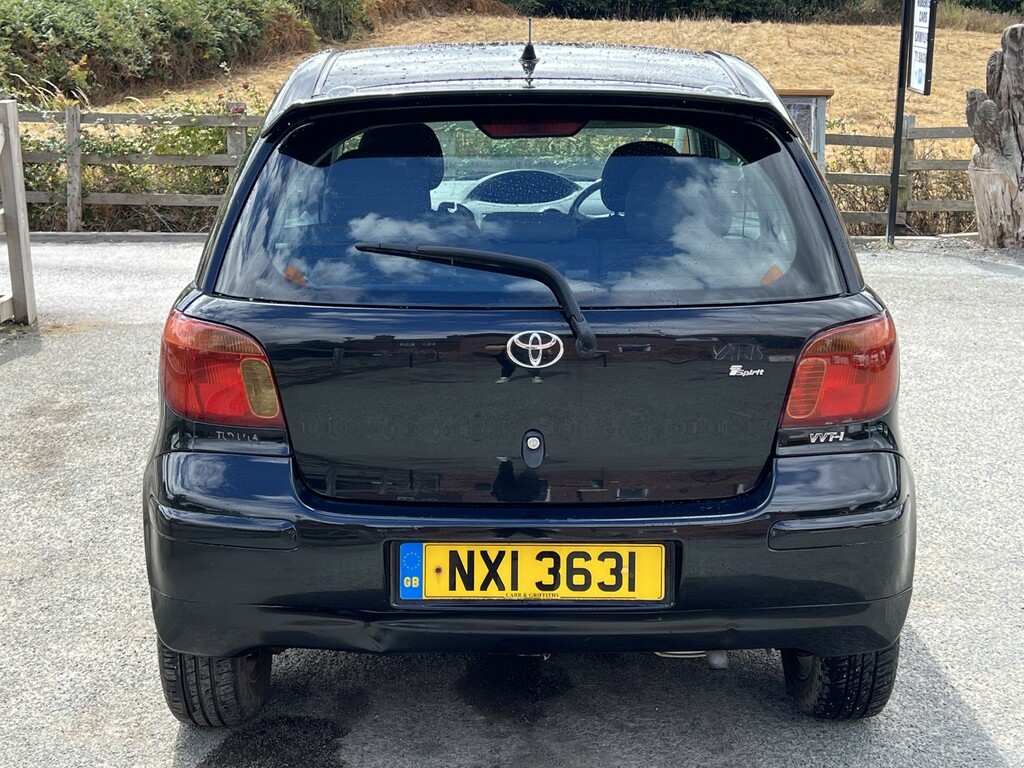 Toyota Yaris 1.5 Hybrid Icon Cvt  #7