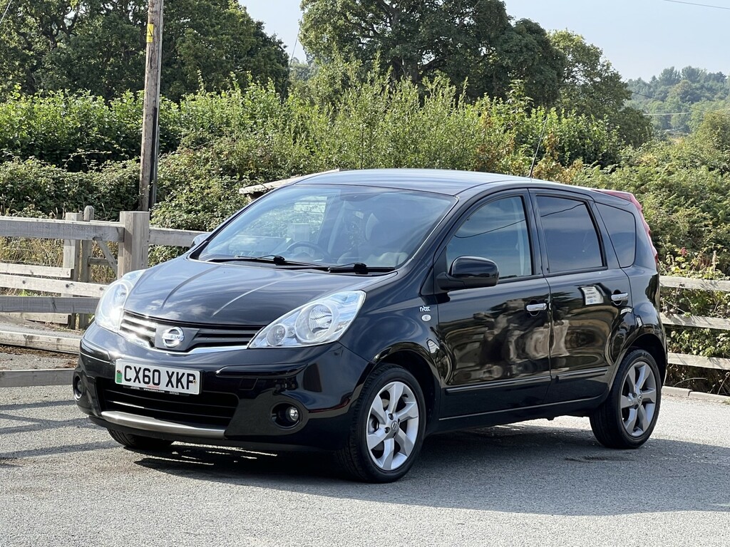 Nissan Note Hatchback 1.4 16V N-tec 2010 Black #4
