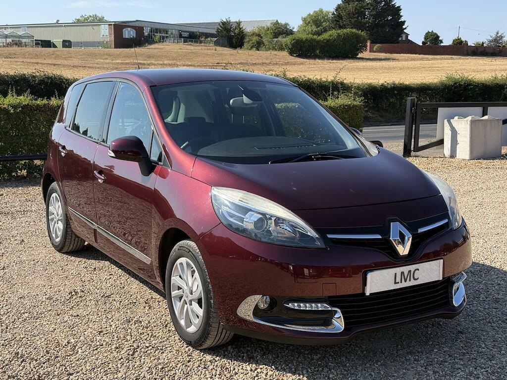 Renault Scenic Dynamique Nav Red #2